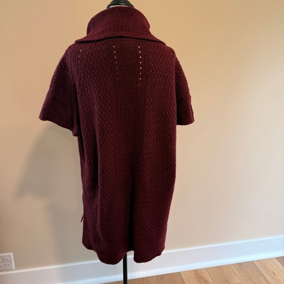 Lane Bryant Women's Burgundy Short Sleeve Turtleneck Sweater Size 18/20 - Picture 3 of 5